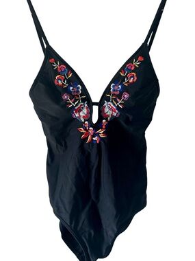 Design Lab Lord & Taylor Embroidered Swimsuit  Floral Black &Red